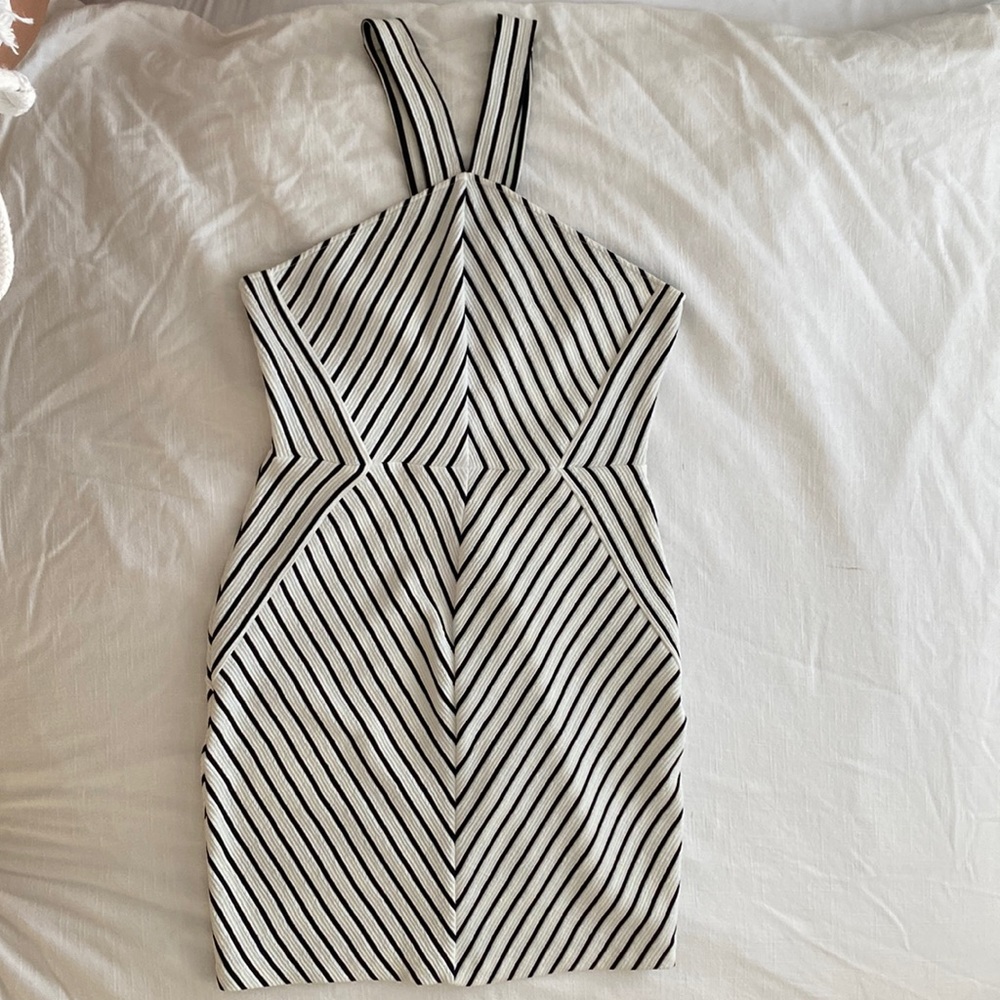 SAYLOR BLACK AND WHITE DRESS